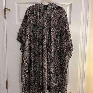 Cynthia Rowley Shawl with Tassels Size 2x